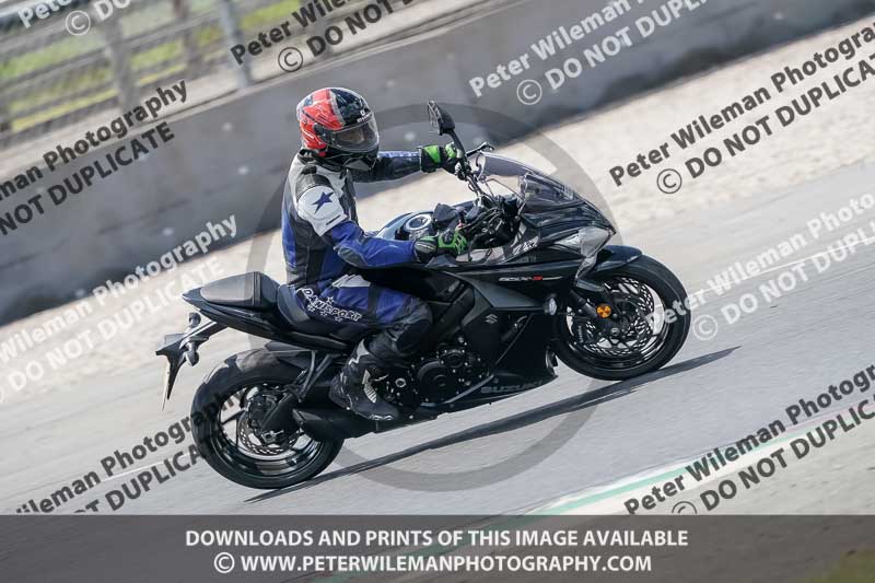 donington no limits trackday;donington park photographs;donington trackday photographs;no limits trackdays;peter wileman photography;trackday digital images;trackday photos